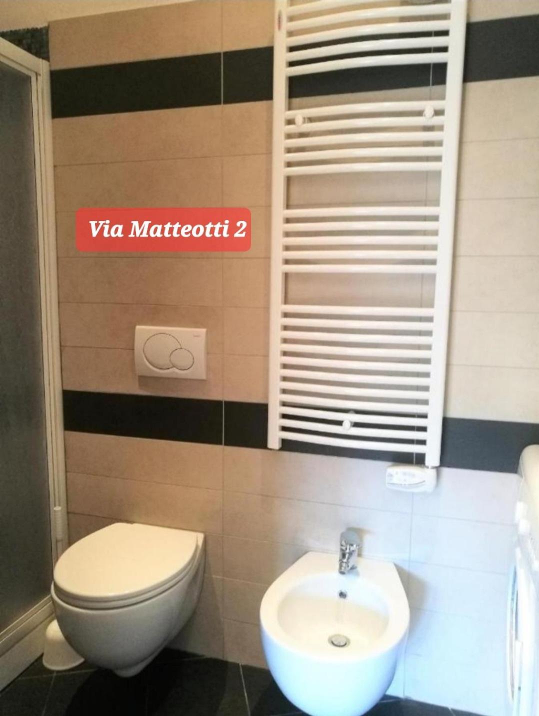 Via Matteotti & Via Carracci Apartments 博洛尼亚 外观 照片
