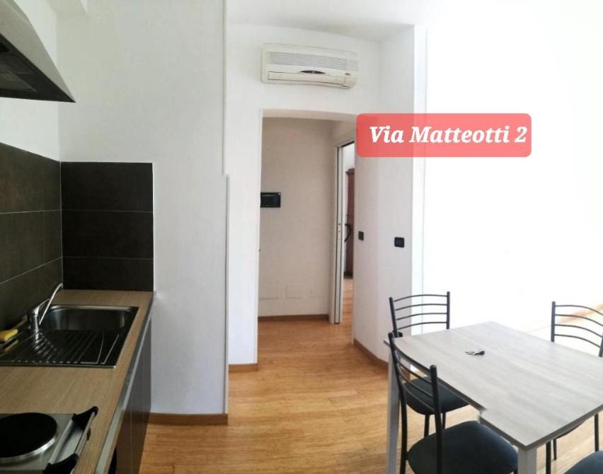 Via Matteotti & Via Carracci Apartments 博洛尼亚 外观 照片